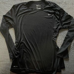 🐝Nike Dry-Fit Active Long Sleeve Shirt